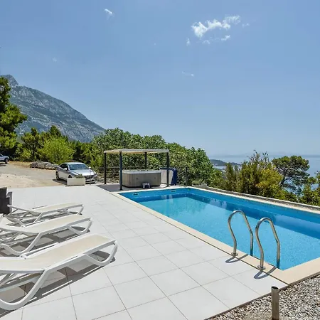 Amazing In With Wifi Makarska